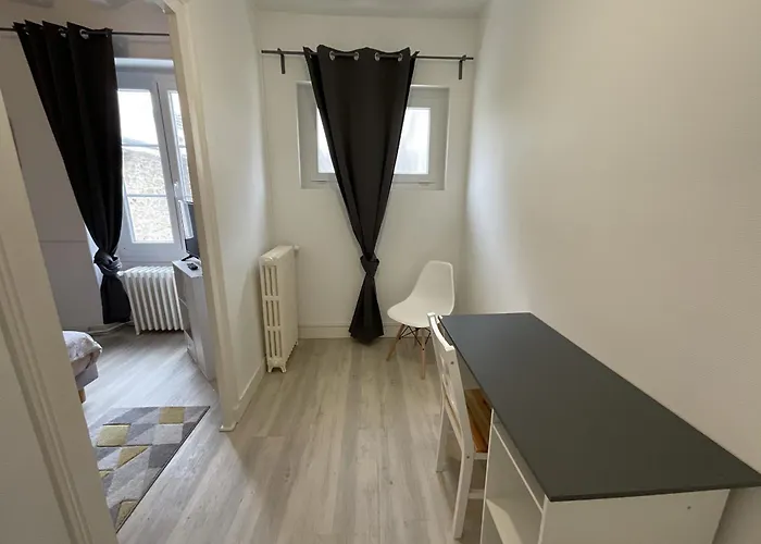 펜션 Le Family - Prefecture - Tram - 10p- Reve Au Mans 르망